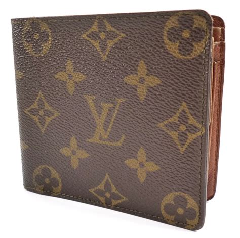 louis vuitton men's bifold wallet.